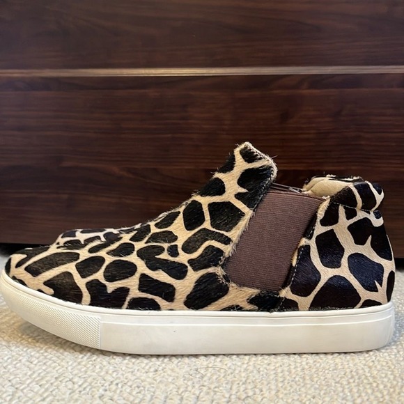 Coconuts by Matisse Women's Harlan Leather Cowhair Animal Print Sneakers 8.5 New - Picture 5 of 10